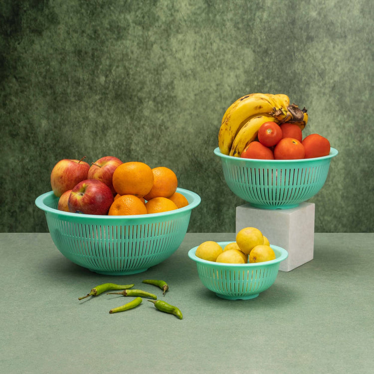 5-Piece Nesting Plastic Colander Set